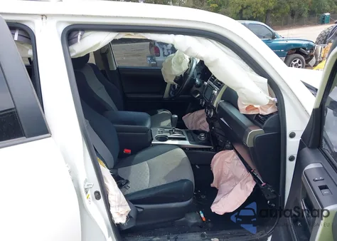 2015 Toyota 4Runner Sr5 из США, поврежденный, VIN JTEBU5JR0F5212900